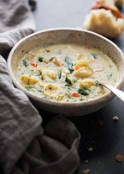 Creamy Chicken Tortellini Soup - a creamy chicken soup with tons of carrots, baby spinach, and cheesy tortellini. So perfect for fall! #chickennoodlesoup #chickensoup #chickentortellinisoup | Littlespicejar.com