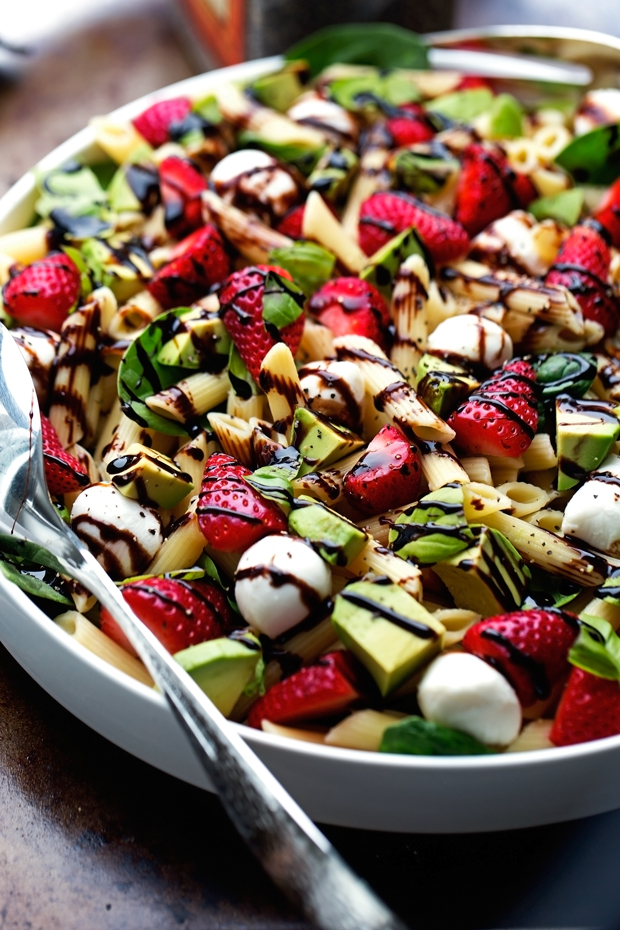 Strawberry Caprese Pasta Salad with Balsamic Glaze