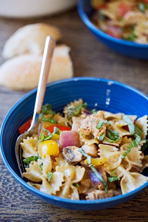 One Pot Creamy Cajun Chicken Pasta