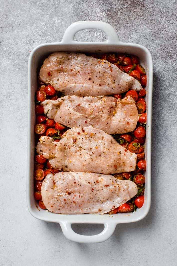 one pan pesto marinated tomatoes with chicken 